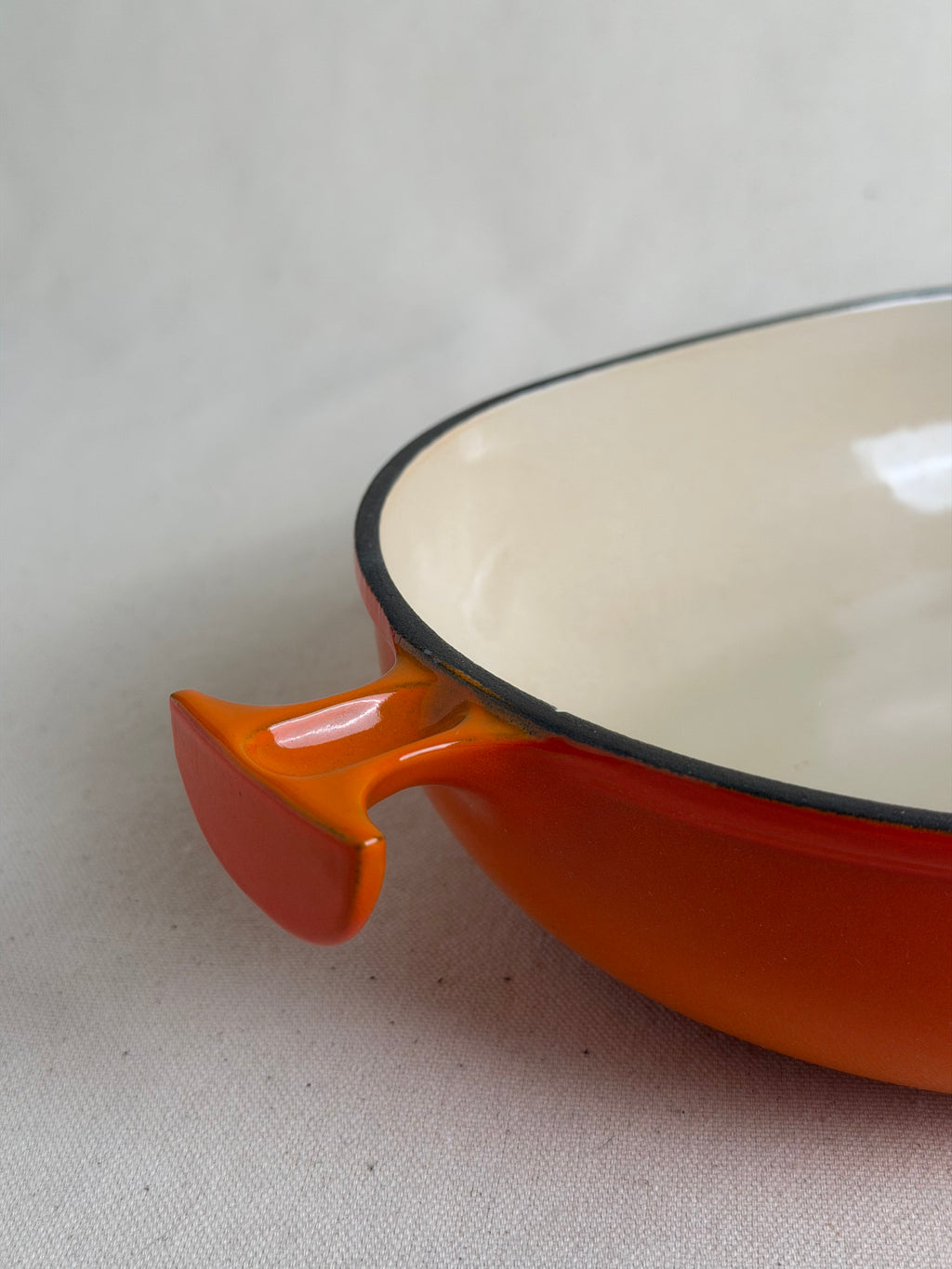 Raymond Loewy for Le Creuset Oval Gratin Dish, No. 26