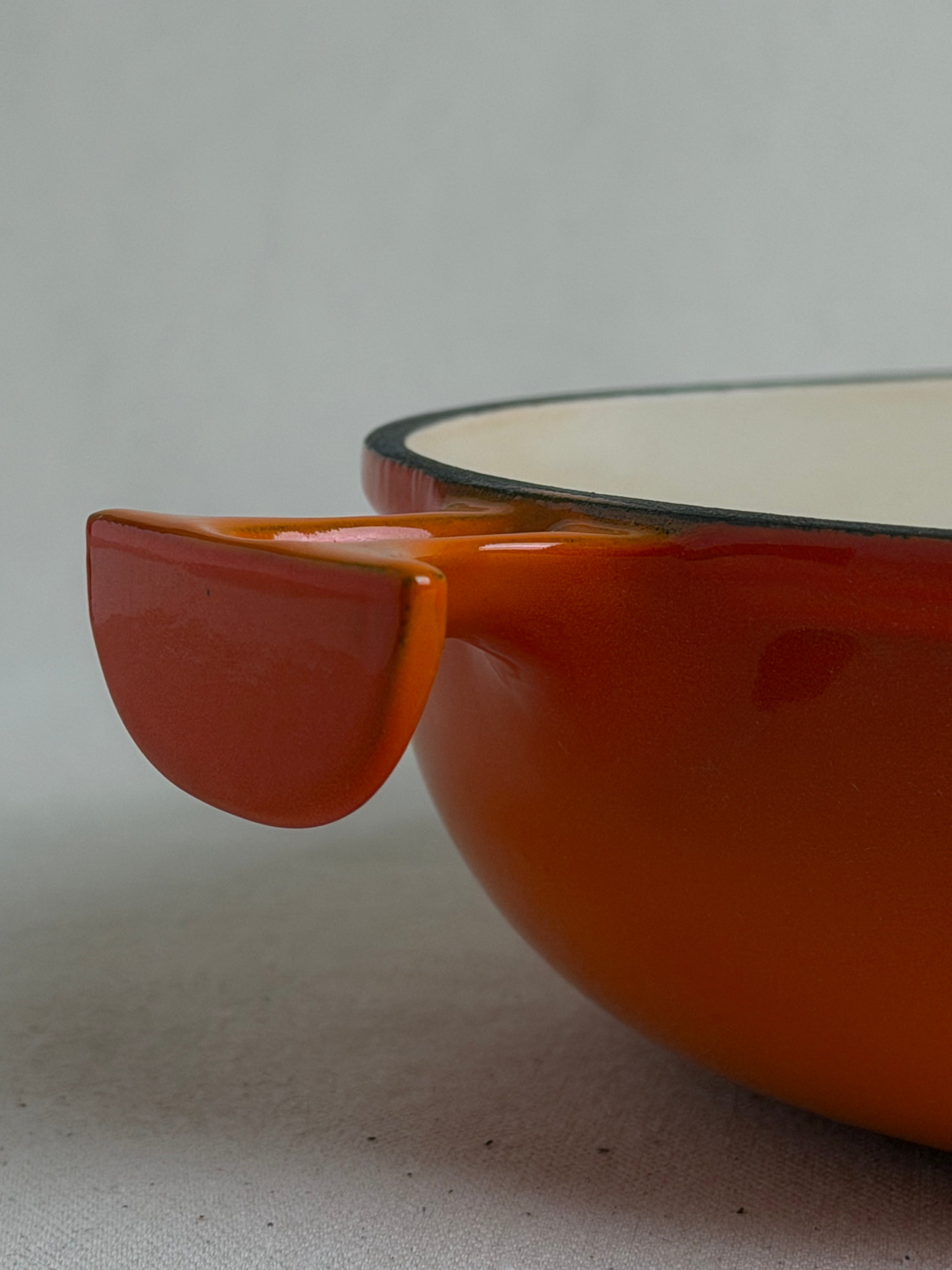 Raymond Loewy for Le Creuset Oval Gratin Dish, No. 26