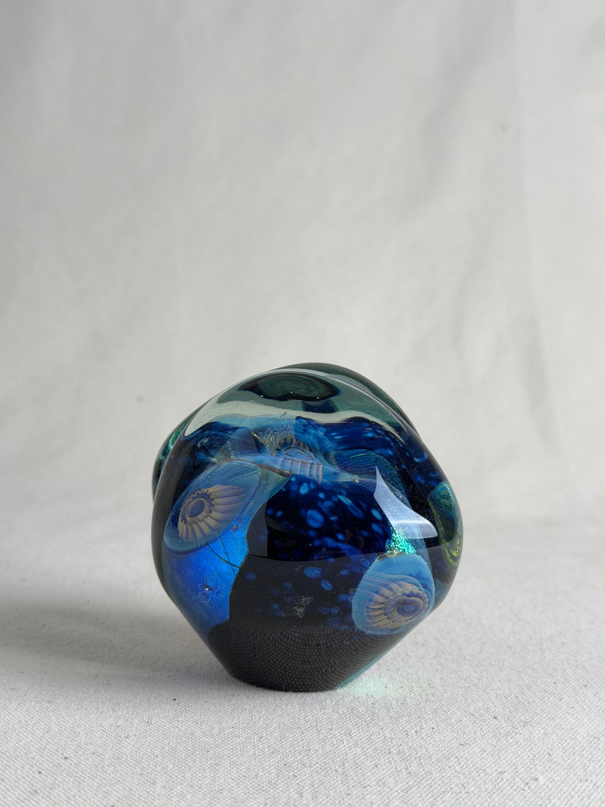 Robert Eickholt Studio Art Glass Sculpture, 2002