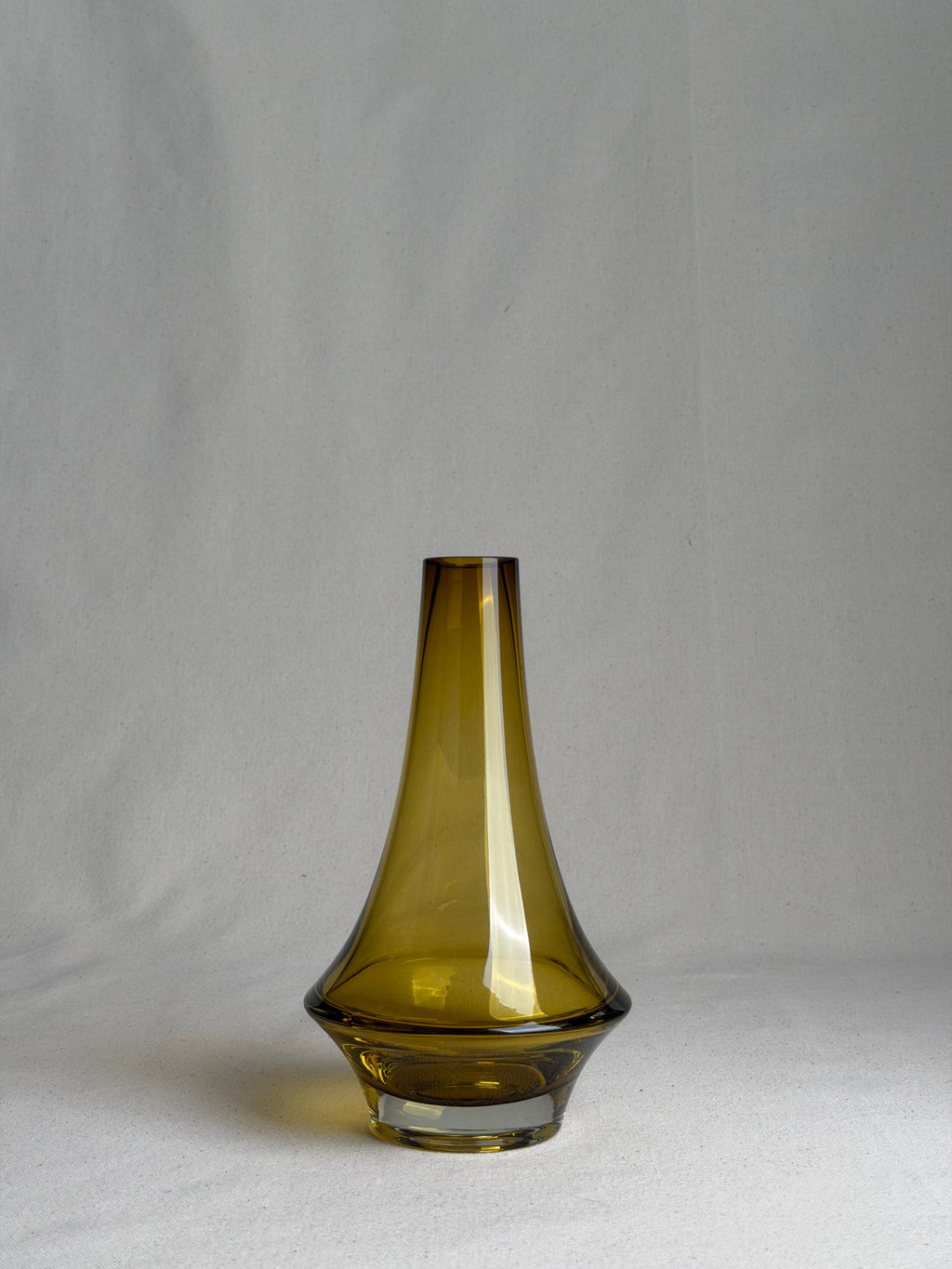 Tamara Aladin Model 1373 Olive Glass Vase for Riihimäen Lasi, Finland, 1971
