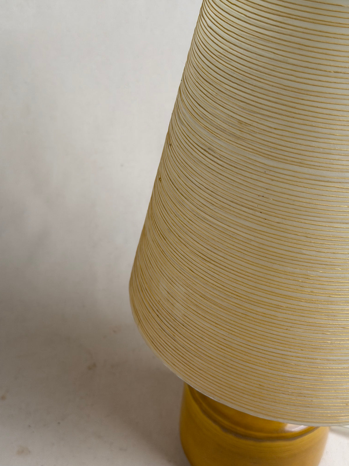 Lotte & Gunnar Bostlund Model 1200 Mustard Ceramic Table Lamp, Canada c. 1960s