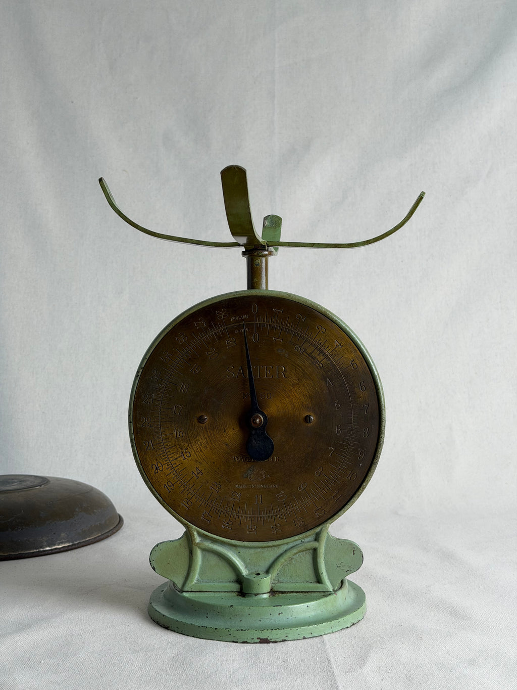 Antique Salter No. 50 28 lb Scale in Original Green, England, c. 1920s–30s
